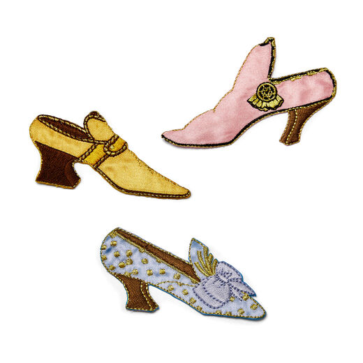 Yellow satin shoe embroidery patch